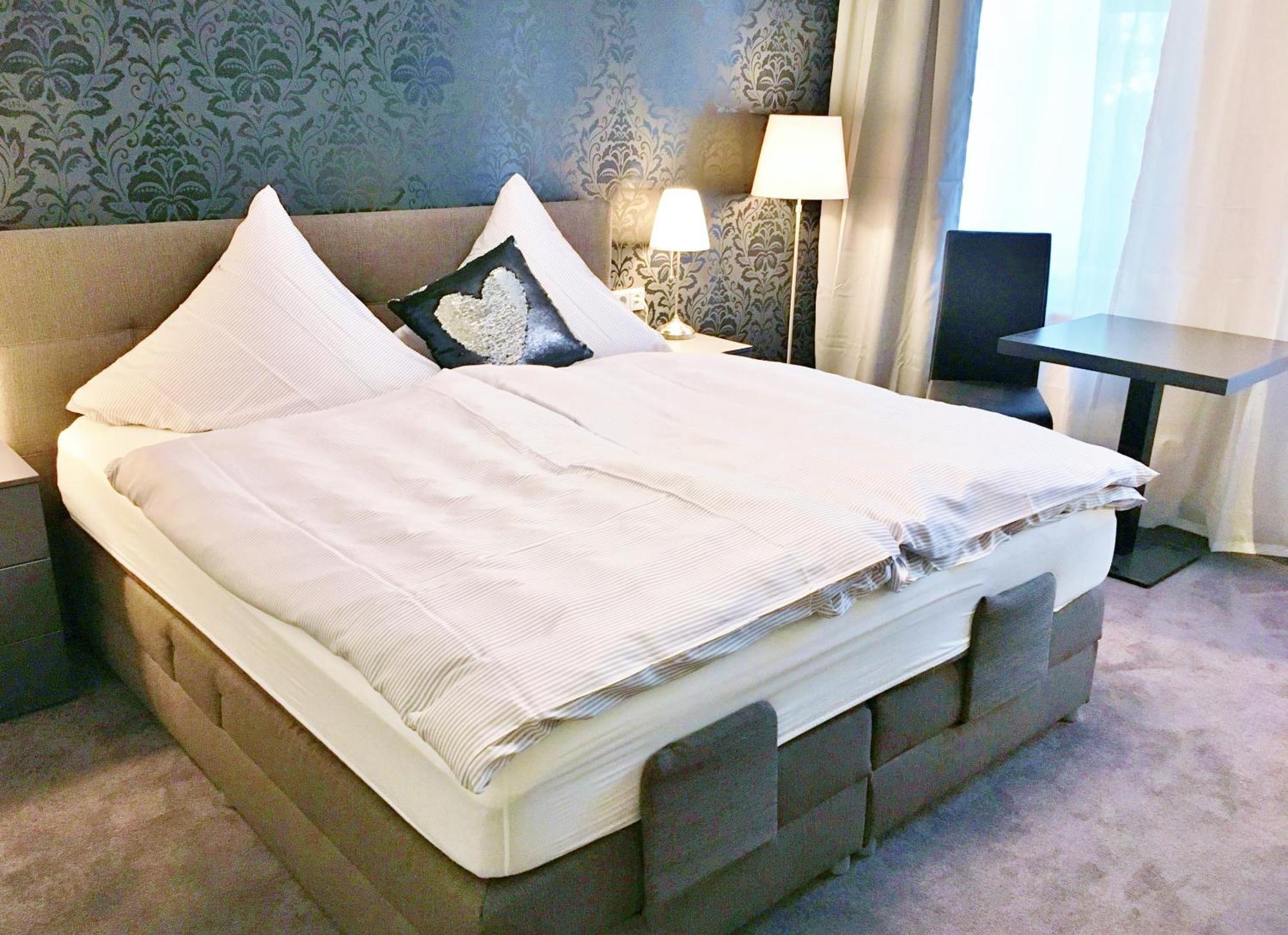 เพนชั่น บูร์คฮาร์ท Hotel ไมเซน ห้อง รูปภาพ
